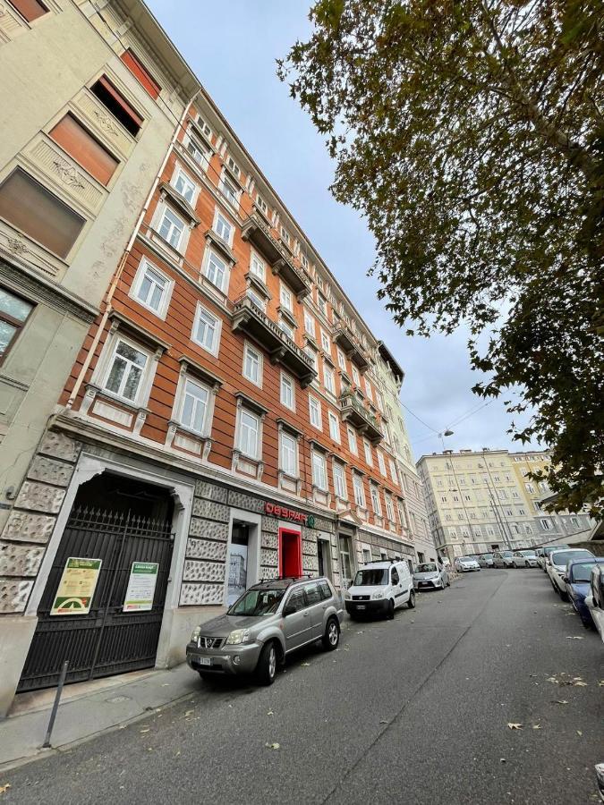 Stuparich House Apartman Trieszt Kültér fotó